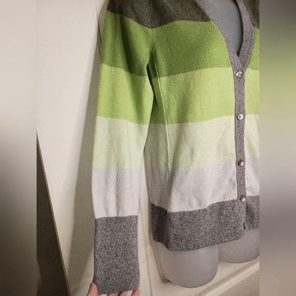 2/$30 EDDIE BAUER button up colorblock striped soft cardigan sweater (#1,050) - Picture 5 of 7